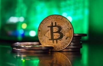 Bitcoin 8 Ayın Zirvesine Ulaştı: Altcoinler de Yükselişe Geçti, Likidasyonlar 750 Milyon Doları Aştı
