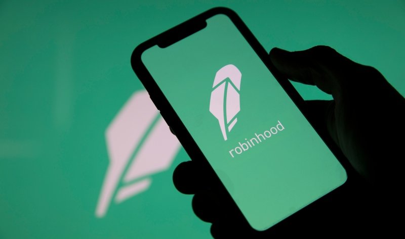 Robinhood’un Süresiz Vadeli Kripto Hamlesi LIT Coin’i Sert Vurdu