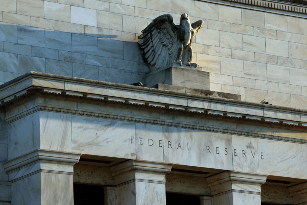 Wall Street Devleri FED Faiz Beklentilerini Güncelledi: Yeni Tahminler Ne Söylüyor?